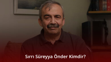 Sırrı Süreyya Önder